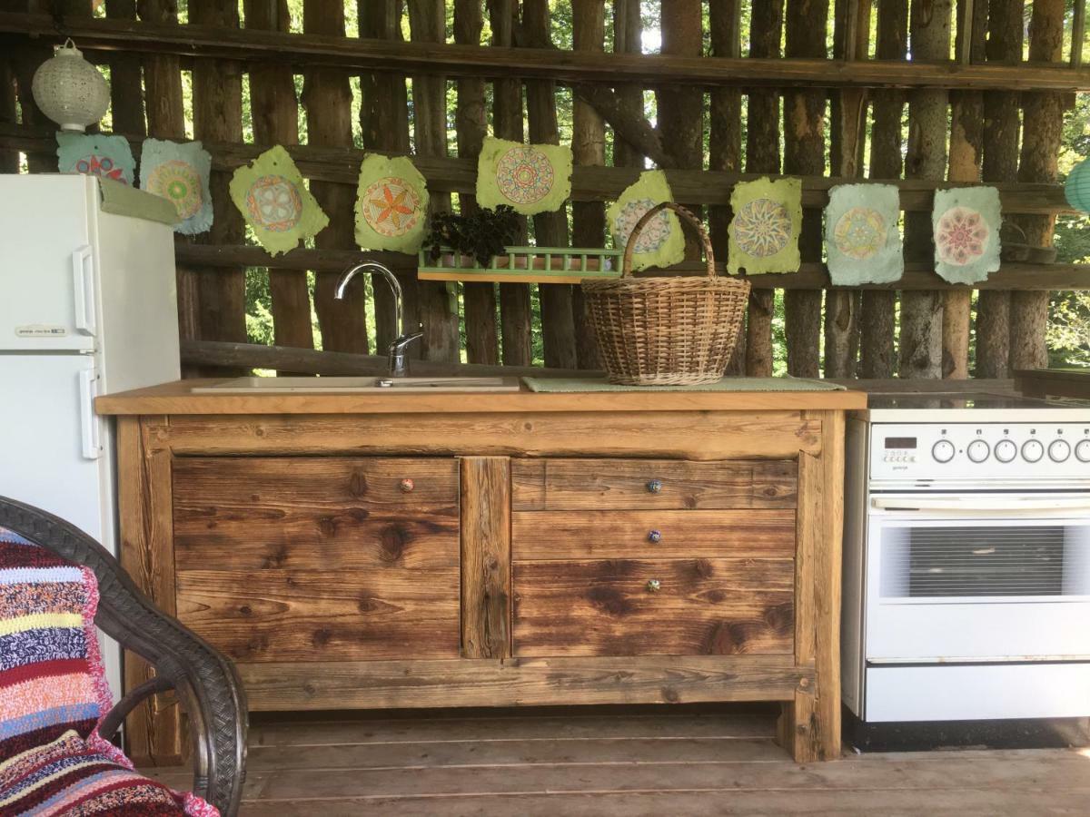 Blue Cottage Podvrh  외부 사진